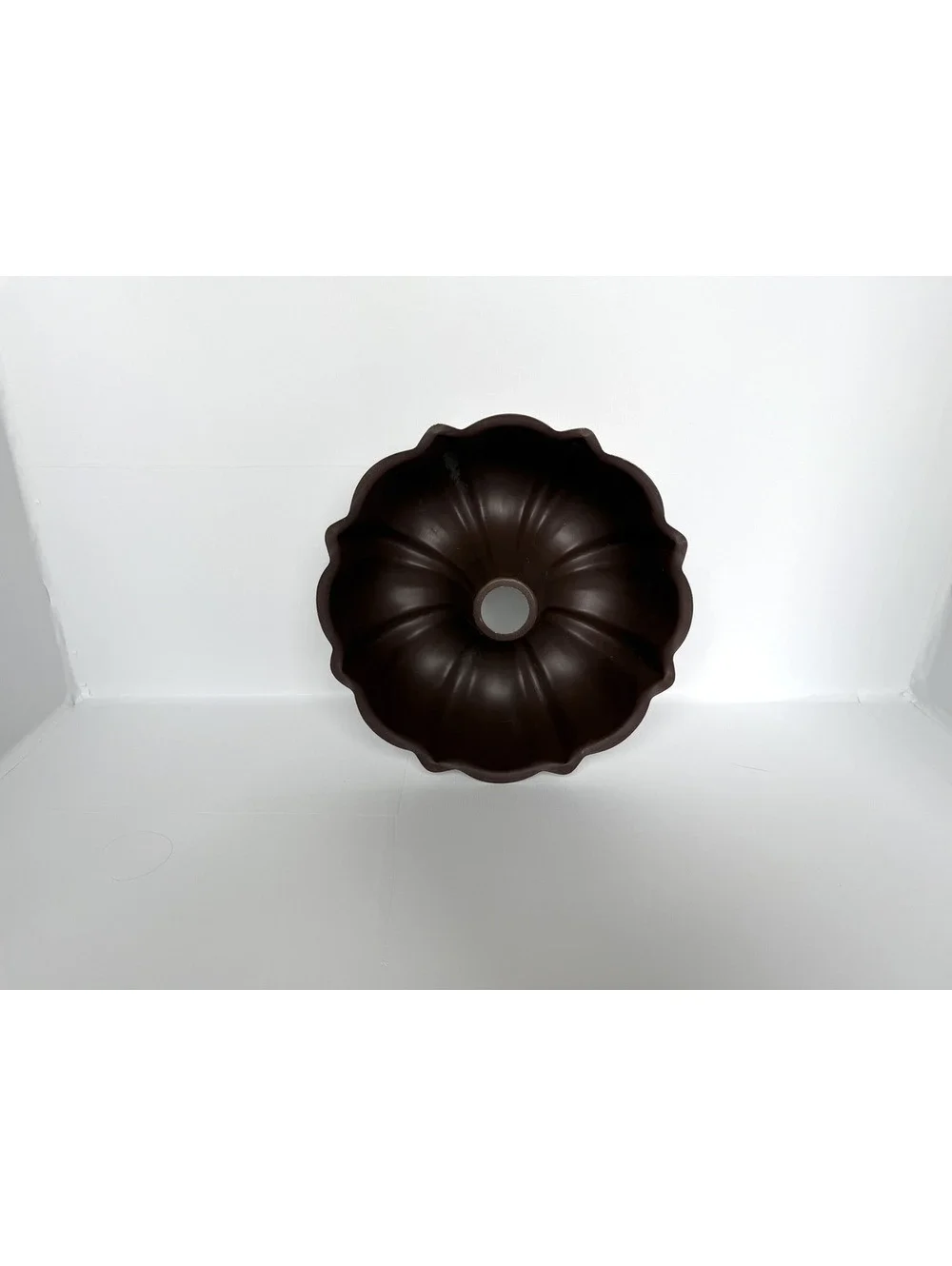 Vintage Bundt Cake Pan with Non-Stick Interior